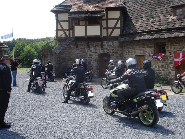 k-f43t3712p35827n1.jpg