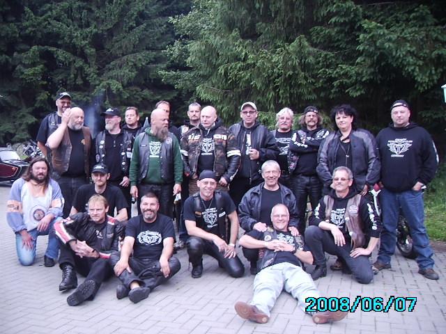 f102t2930p27903n68.jpg